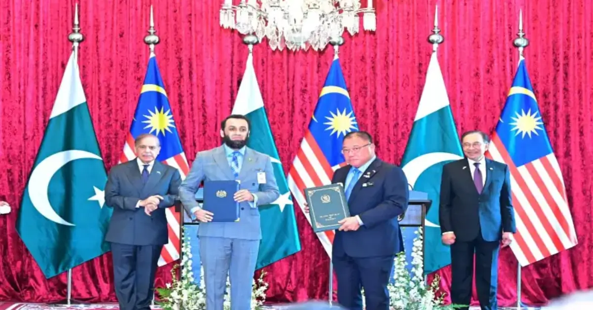 Pakistan, Malaysia sign strategic partnership with six key new agreements in trade, education and anti-corruption